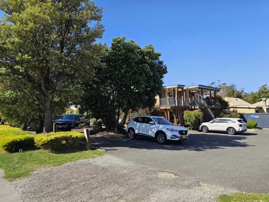Parcheggio del Sandpiper Motel