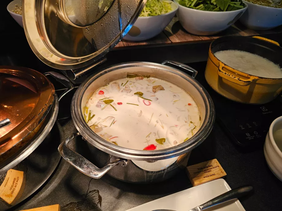 Zuppa Tom Kha Gai - colazione