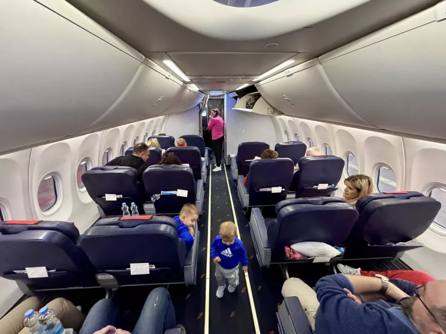 Cabina di classe business Smartwings B738