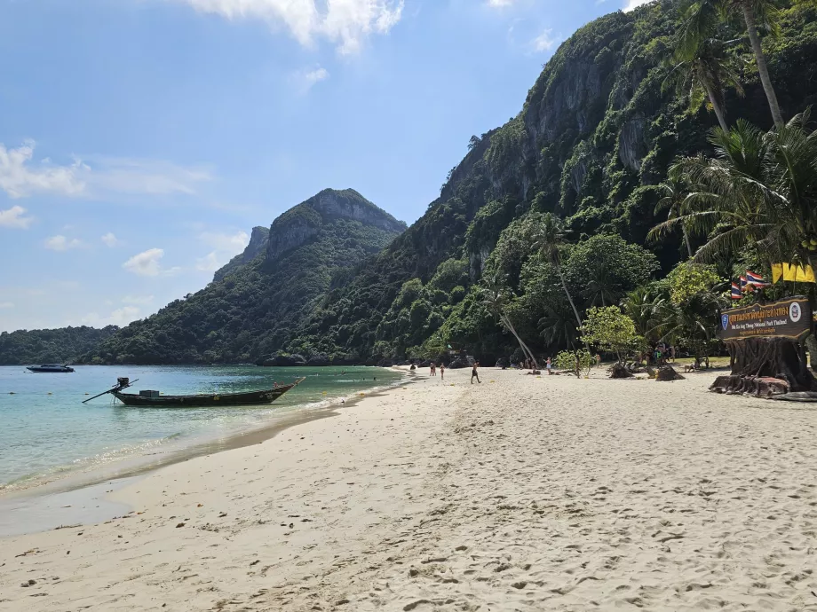 Spiaggia dell'isola di Koh Wua Ta Lap