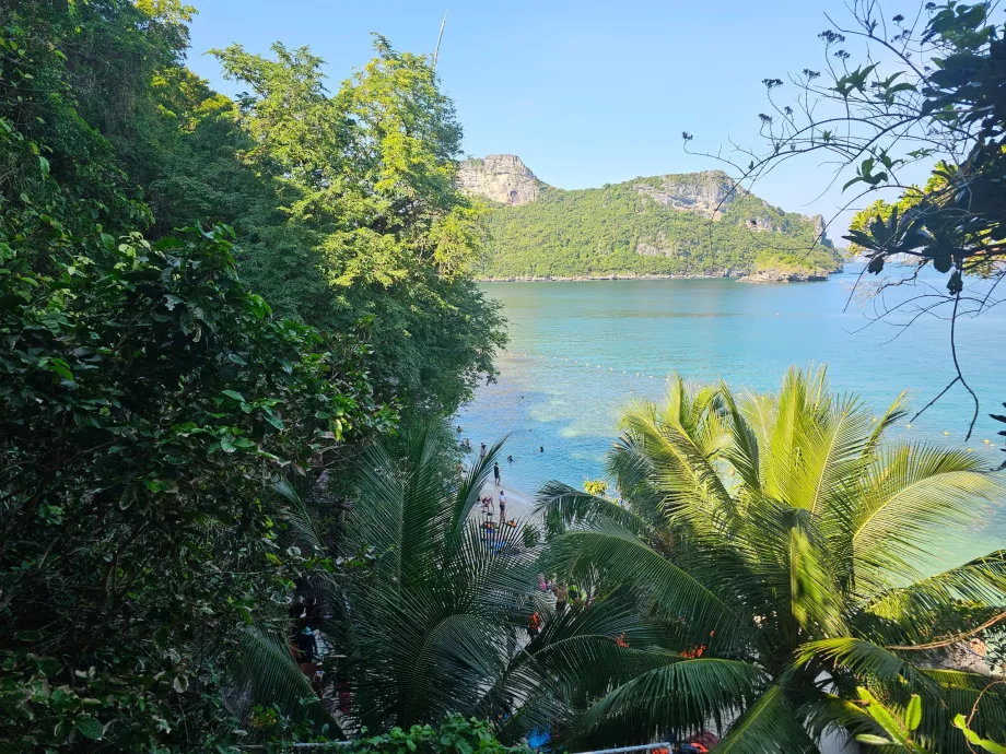 Vista sulla strada per il Lago Smeraldo