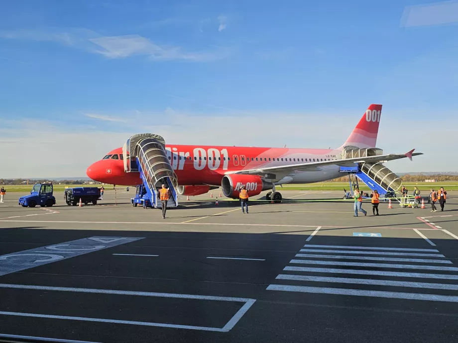 Airbus A320 all'aeroporto di Ostrava