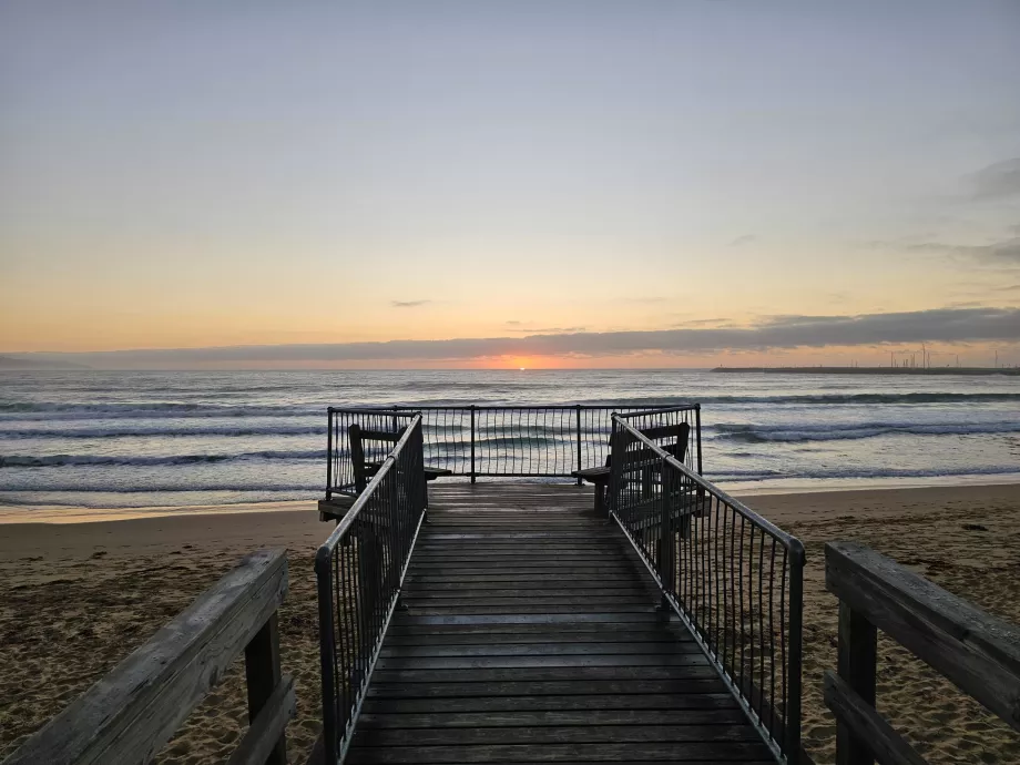 Alba Apollo Bay