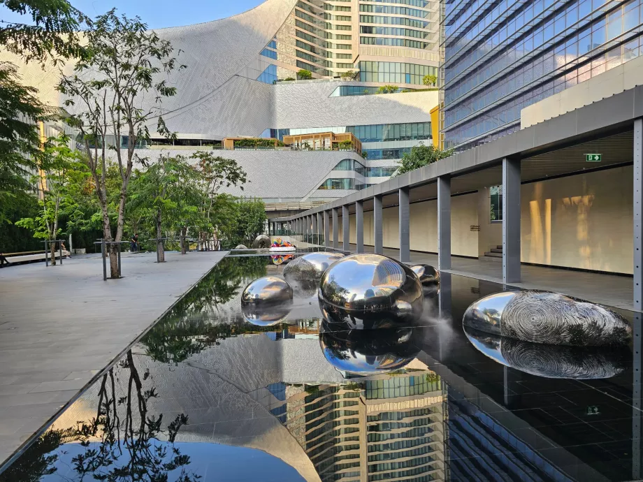 Quadrato su Akara Sky Hanuman