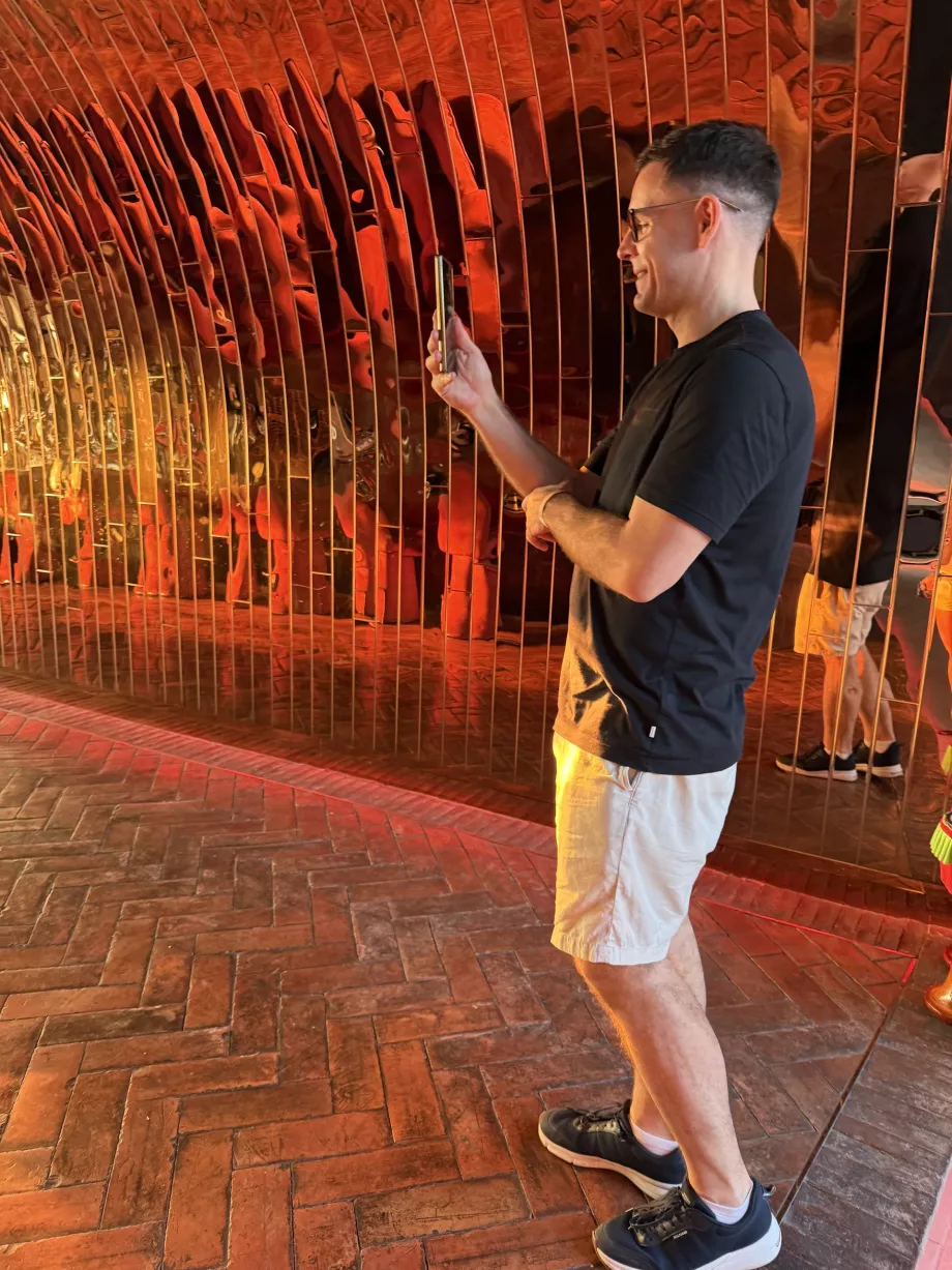 Io al bar sul tetto dell'Akara Sky Hanuman