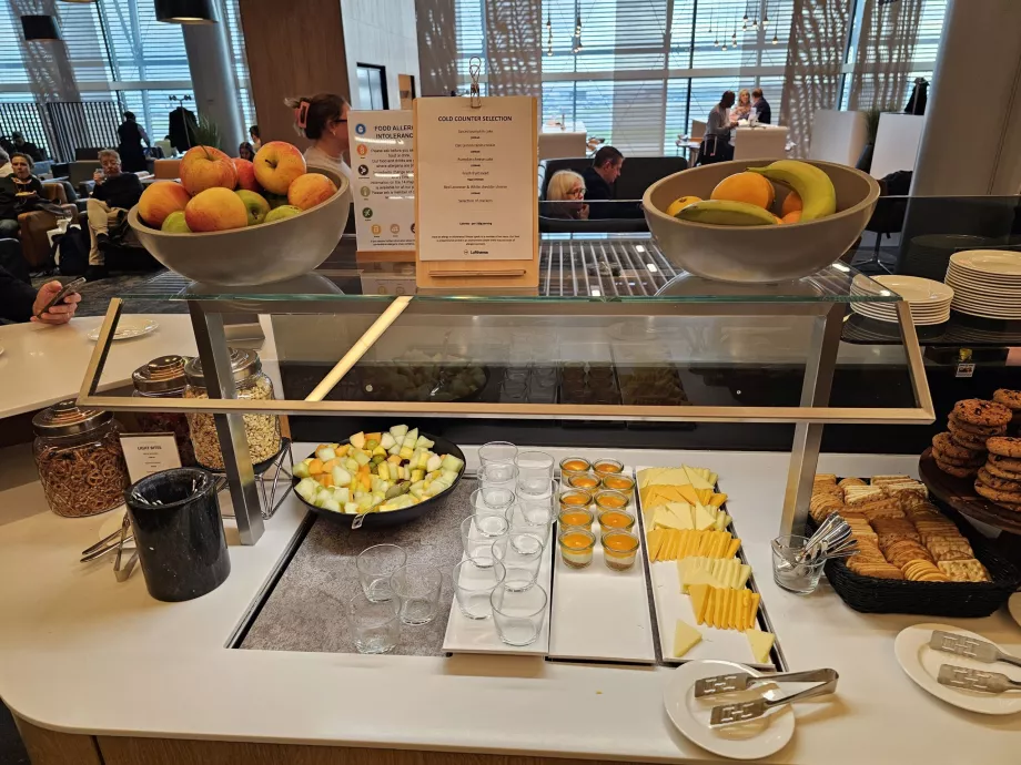 Dolci, frutta e formaggio