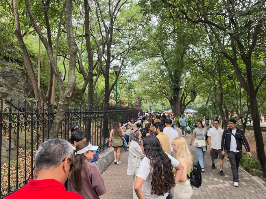 Castello di Chapultepec, coda per l'ingresso