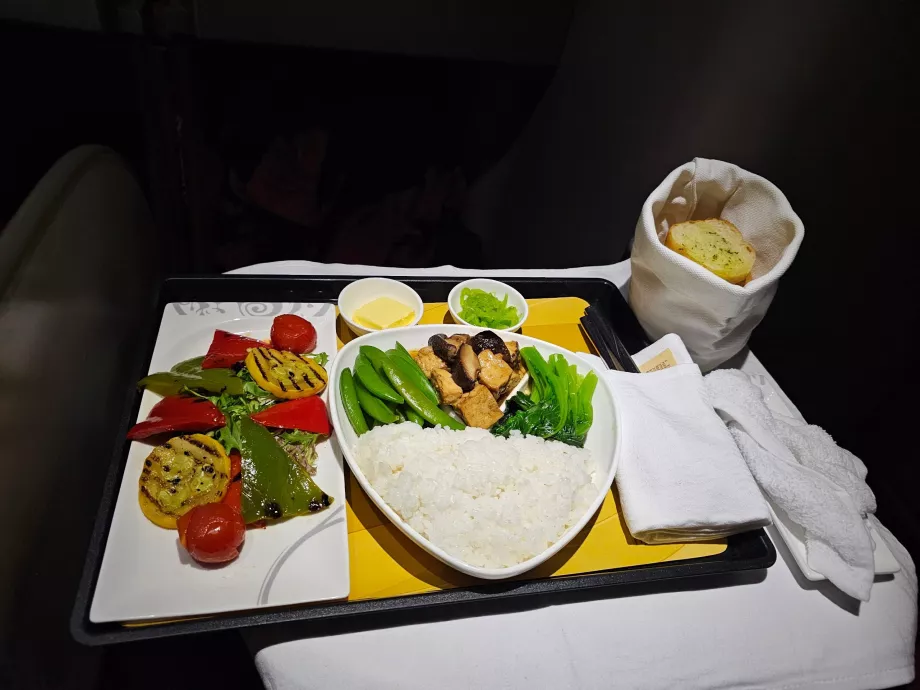 Variante vegetariana del piatto principale