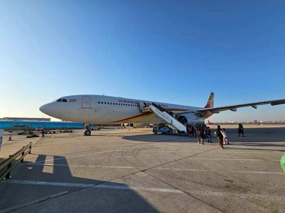 Il nostro aereo all'aeroporto di Pechino