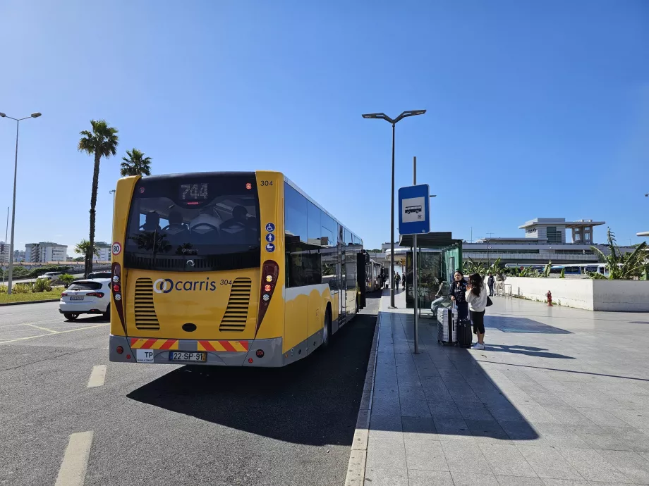 Fermate degli autobus in direzione del centro di Lisbona