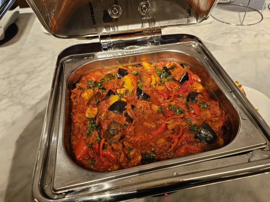 Menu del pranzo - pasti caldi