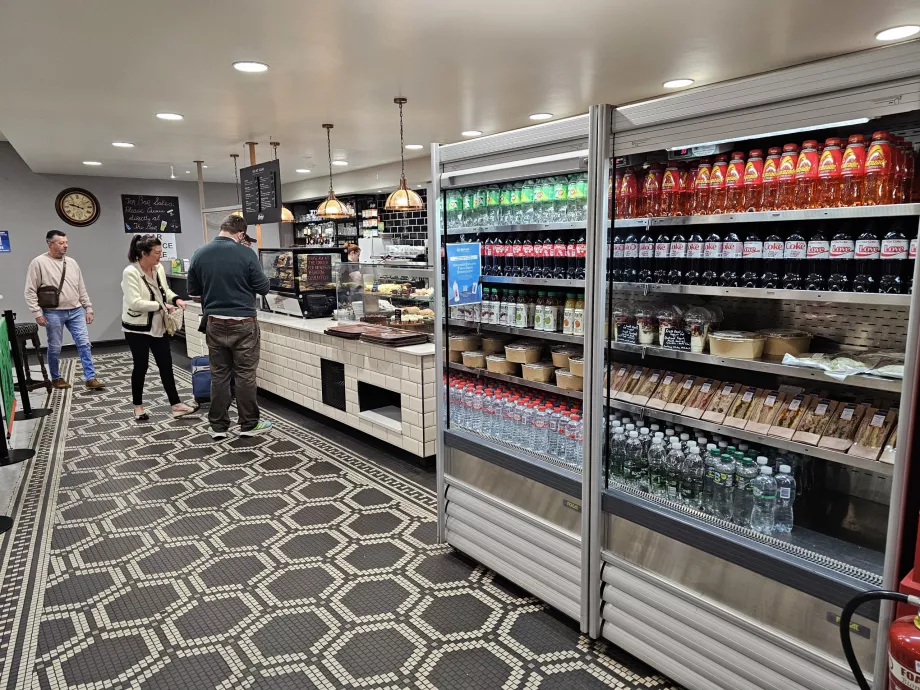 Ristorante dell'aeroporto, parte pubblica