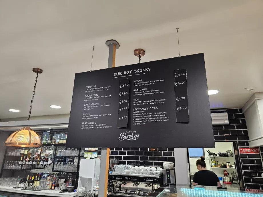 Prezzi nel ristorante dell'aeroporto, sezione pubblica