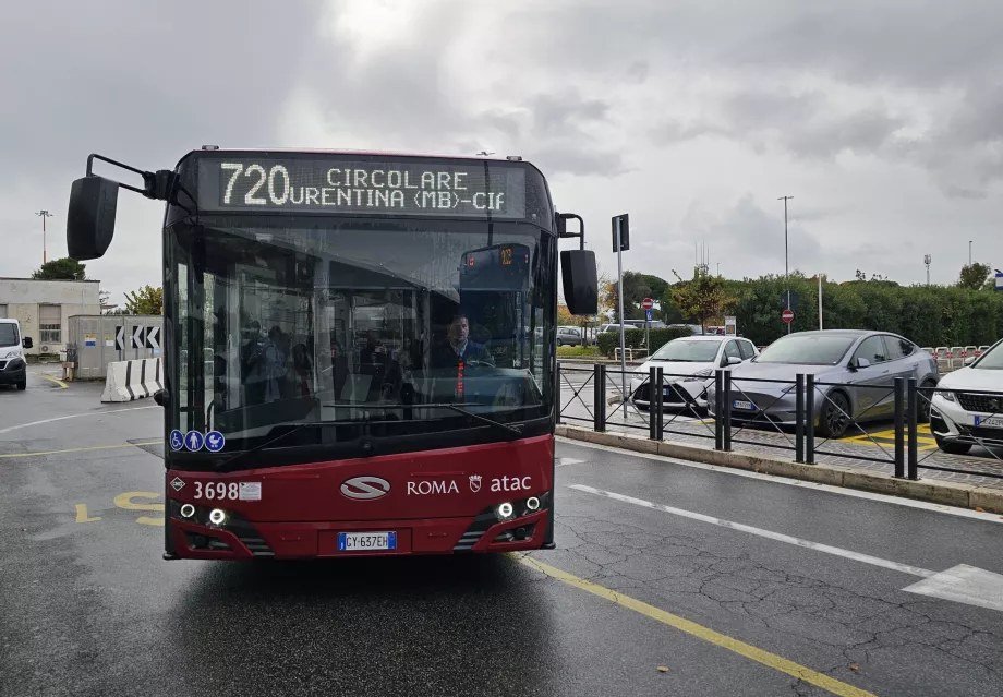 Autobus urbano numero 720