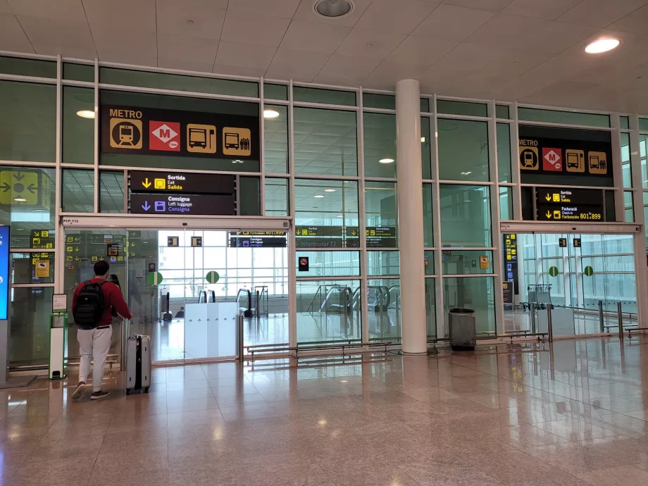 Indicazioni per la metropolitana dal Terminal 1