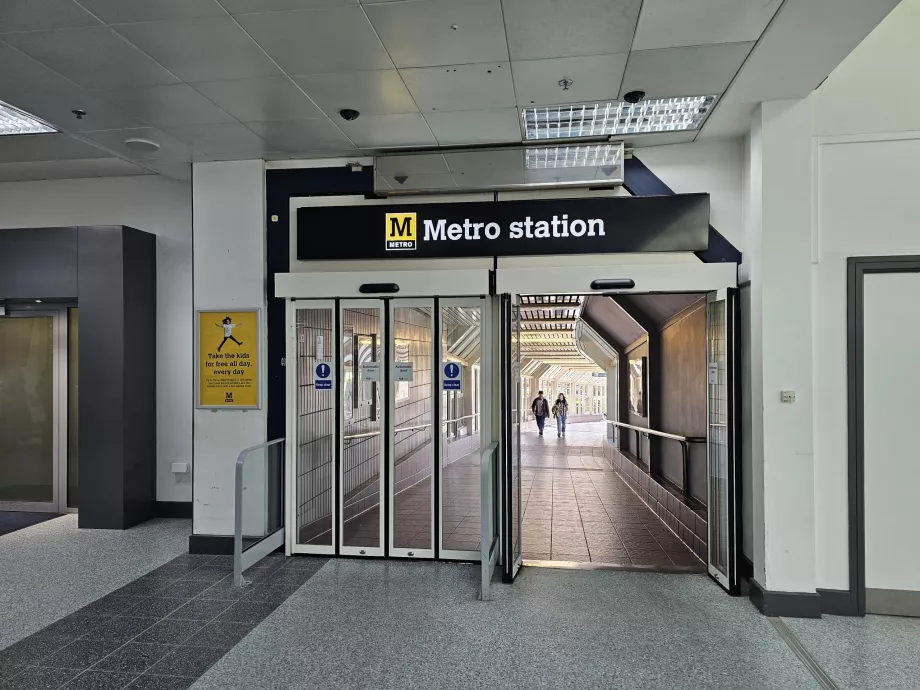 Ingresso alla stazione della metropolitana
