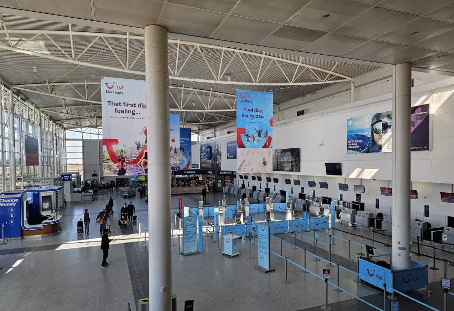 Sala partenze, aeroporto NCL