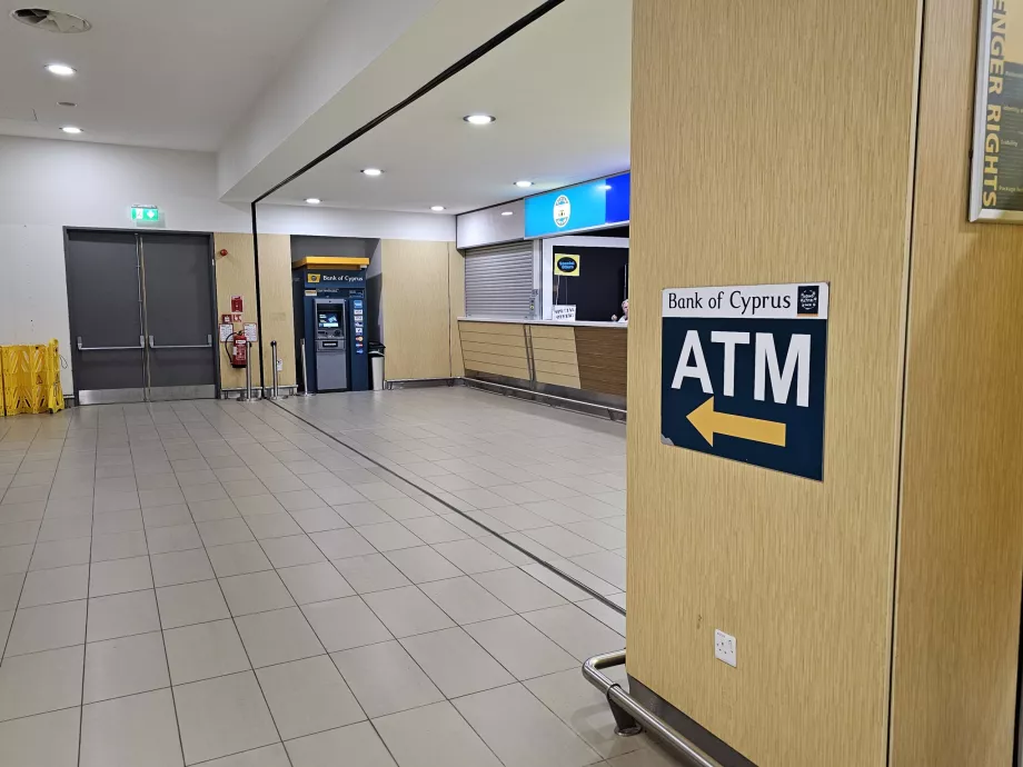 Comodo bancomat della Banca di Cipro