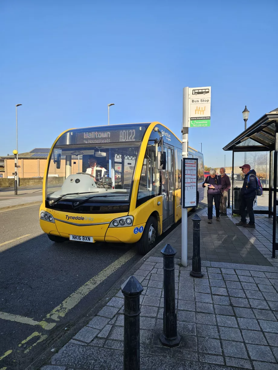 Bus AD122
