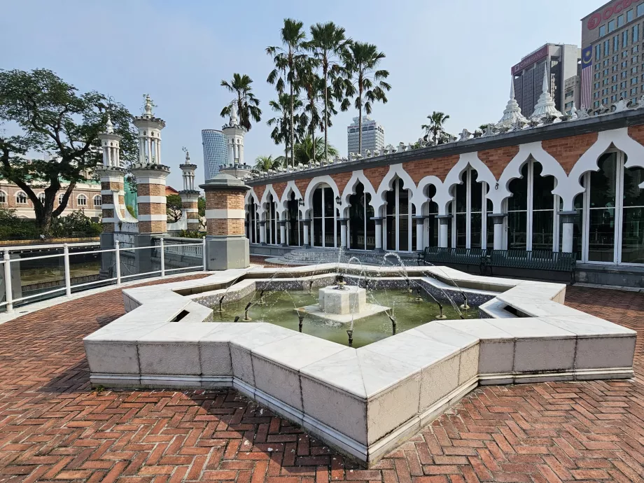 Moschea di Jamek