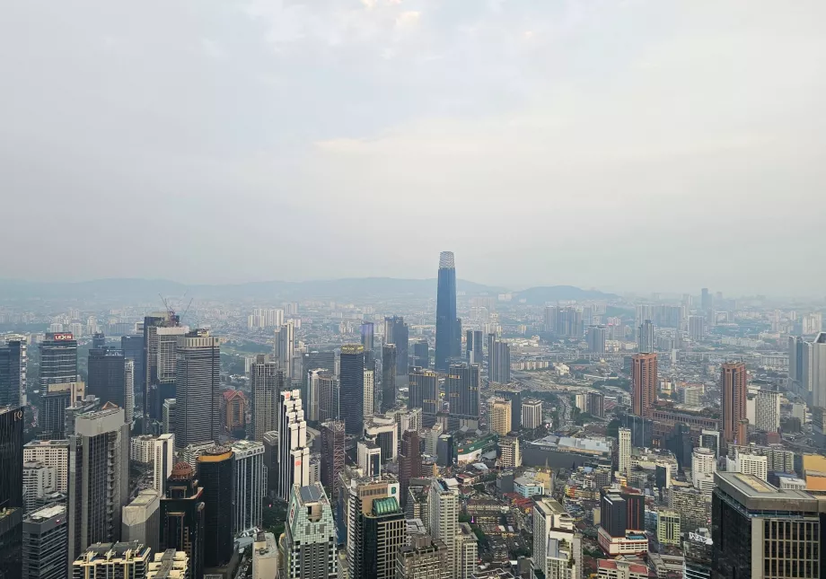Vista dalla terrazza esterna della Torre Menara