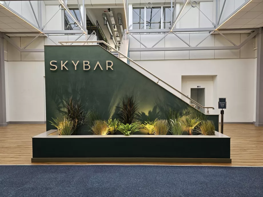 Skybar nell'area pubblica