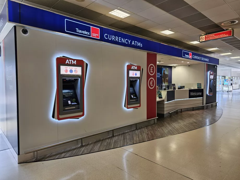 Bancomat e uffici di cambio Travelex