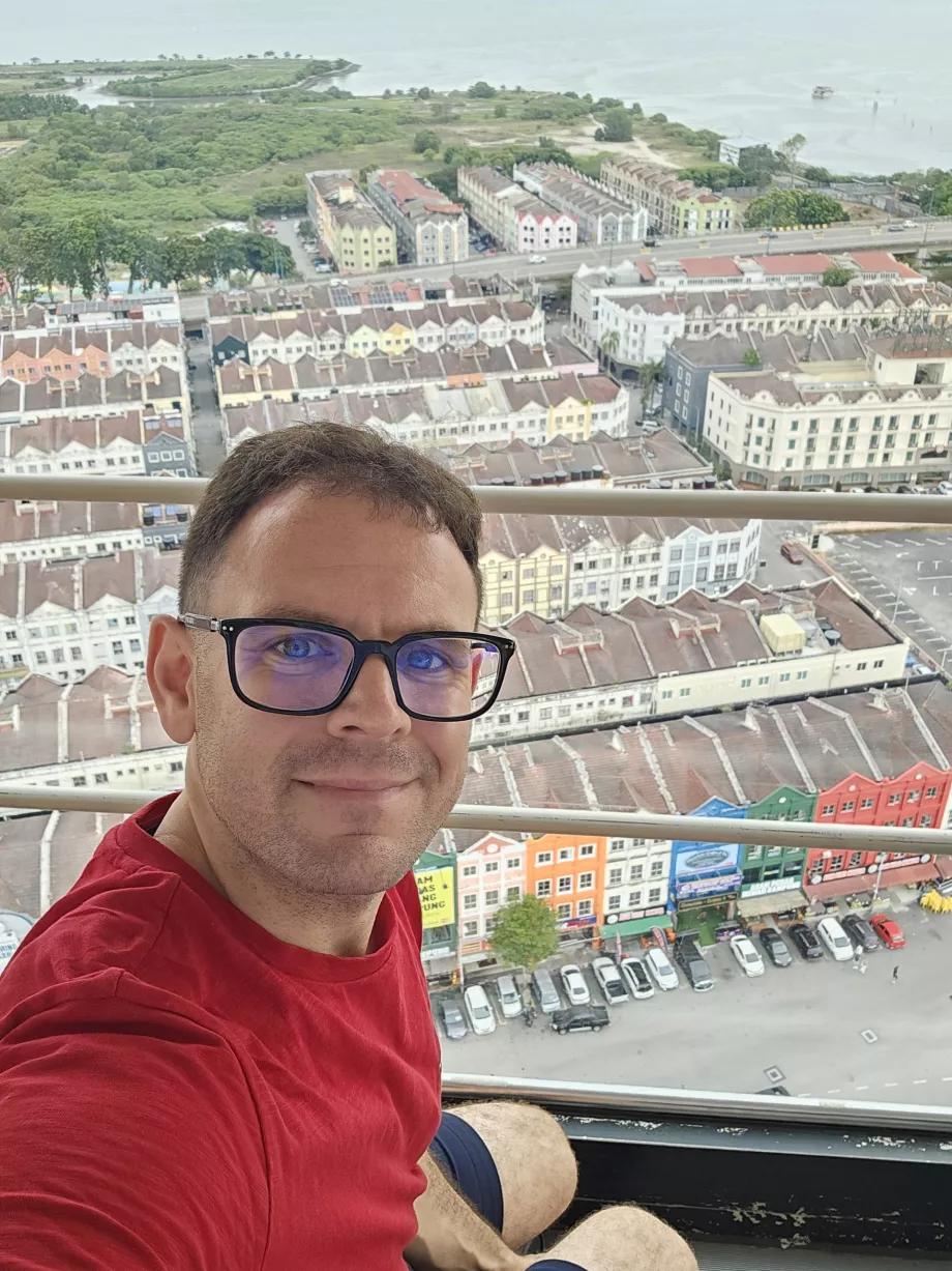 Io alla torre di osservazione di Taman Sari
