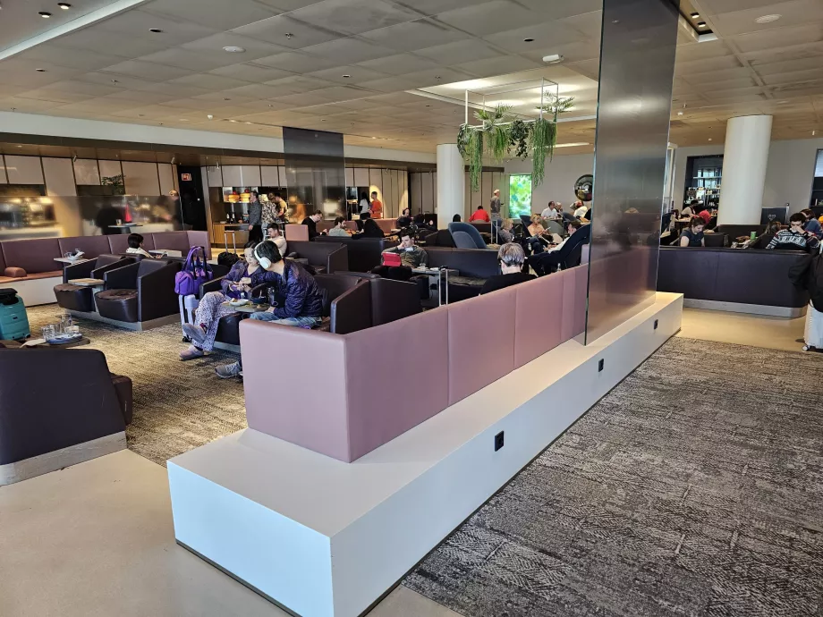 Ambiente generale dell'Aspire Lounge