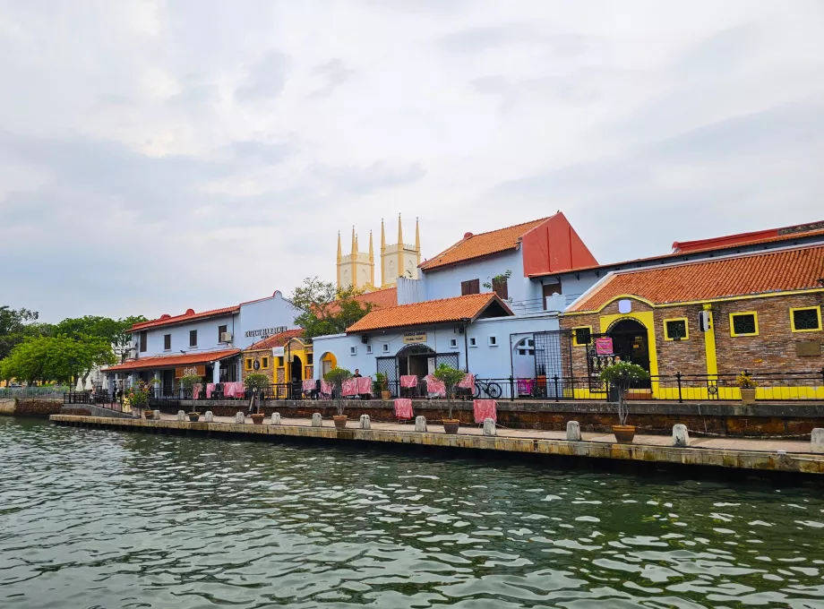 Passeggiata sul fiume Malacca