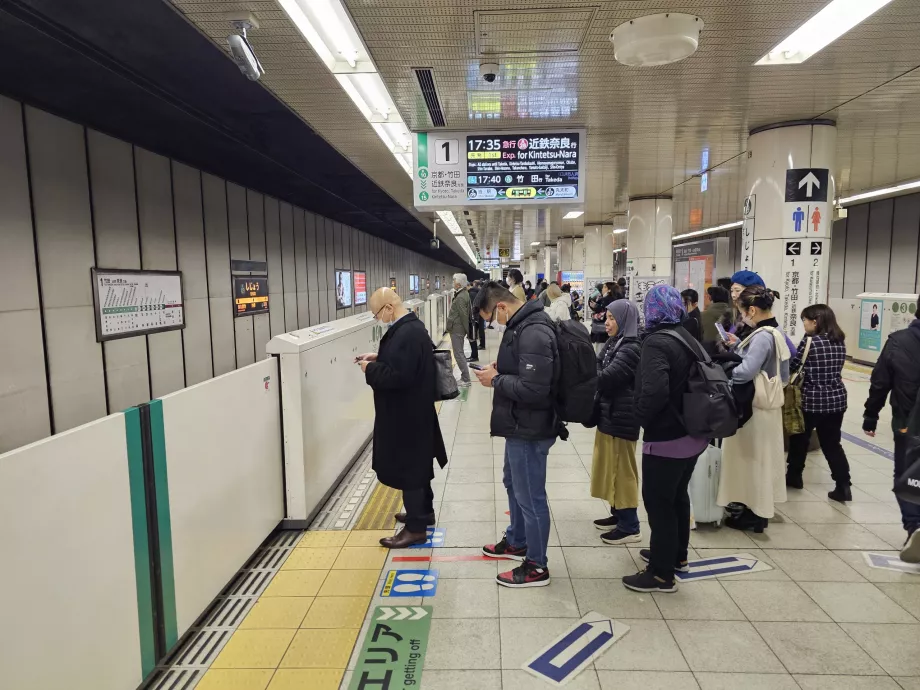 Piattaforma della metropolitana