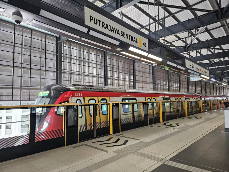 Stazione della metropolitana Putrajaya Sentral