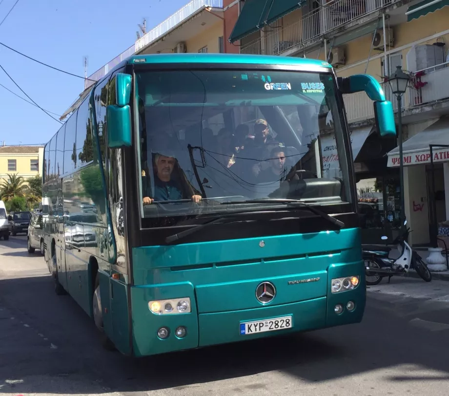 Autobus verde di Corfù