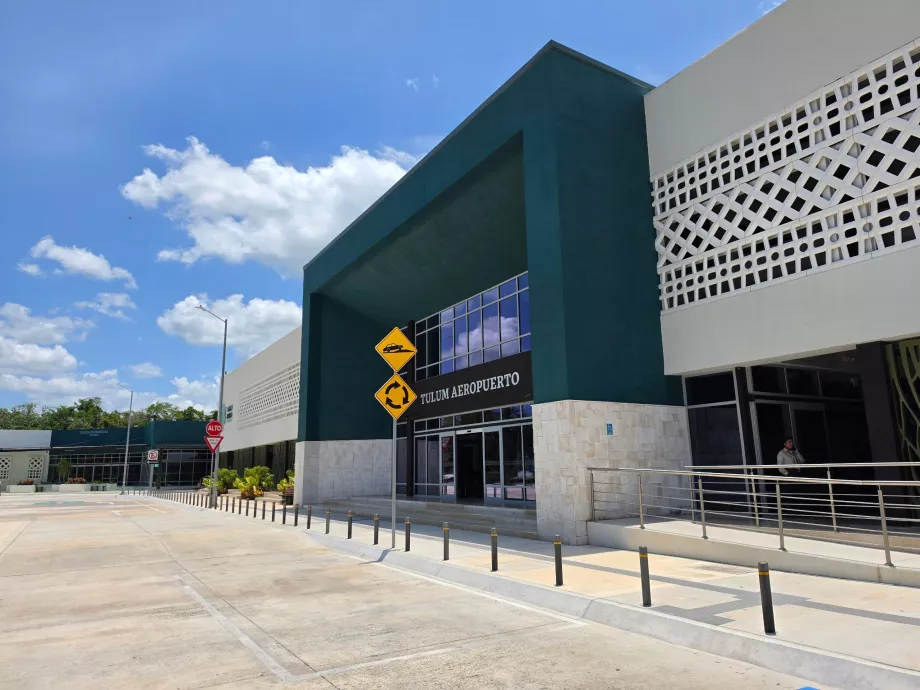 Stazione ferroviaria di Tulum Aeropuerto