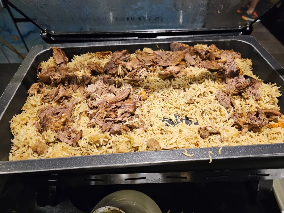 Cena, pasti caldi