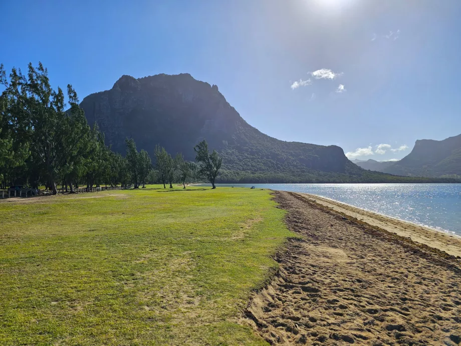 Le Morne, Laguna degli Aquiloni