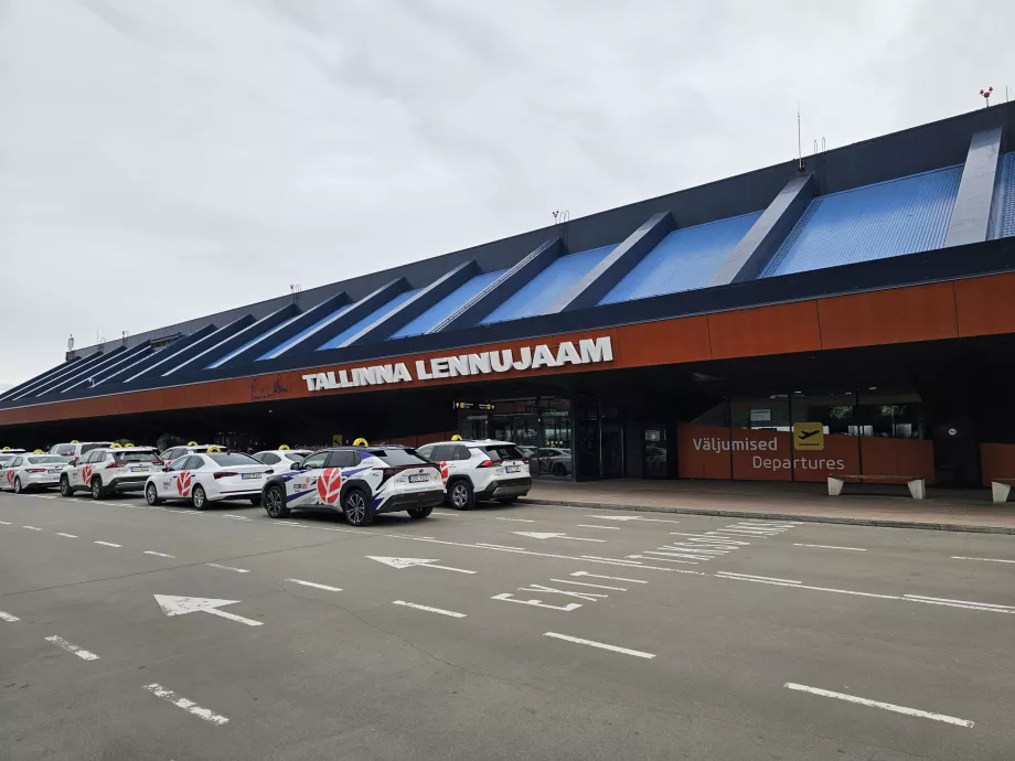 arrivo dall'aeroporto di Tallinn