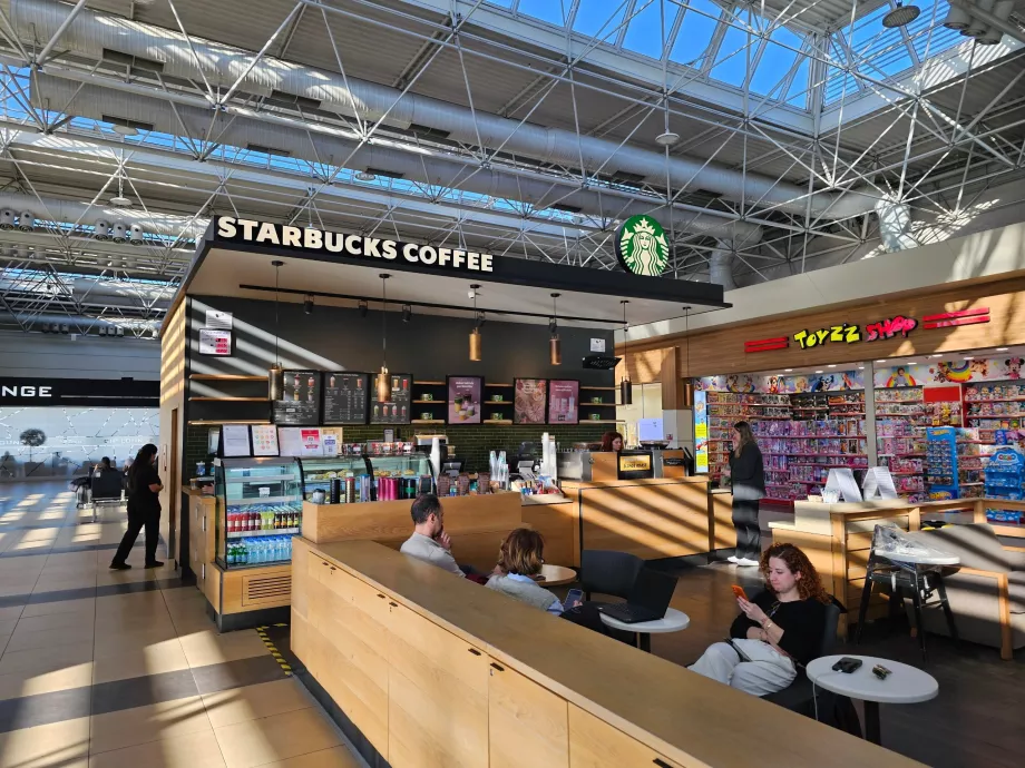 Starbucks, Terminal 1, sezione transito nazionale