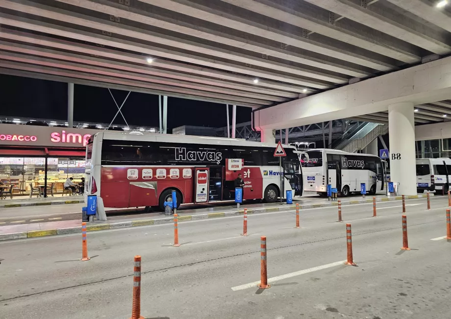 Fermate dell'autobus di Havas