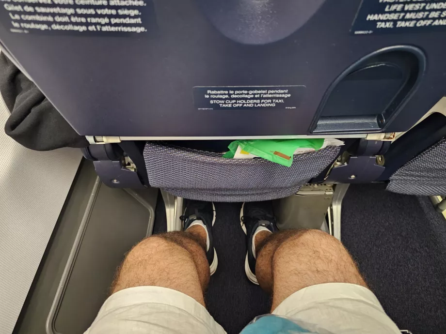 Spazio per le gambe in classe economica