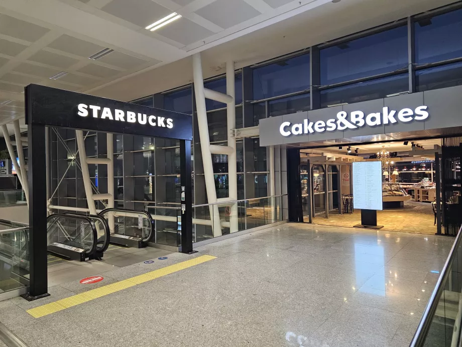 Caffè nella sezione transito, terminal nazionale