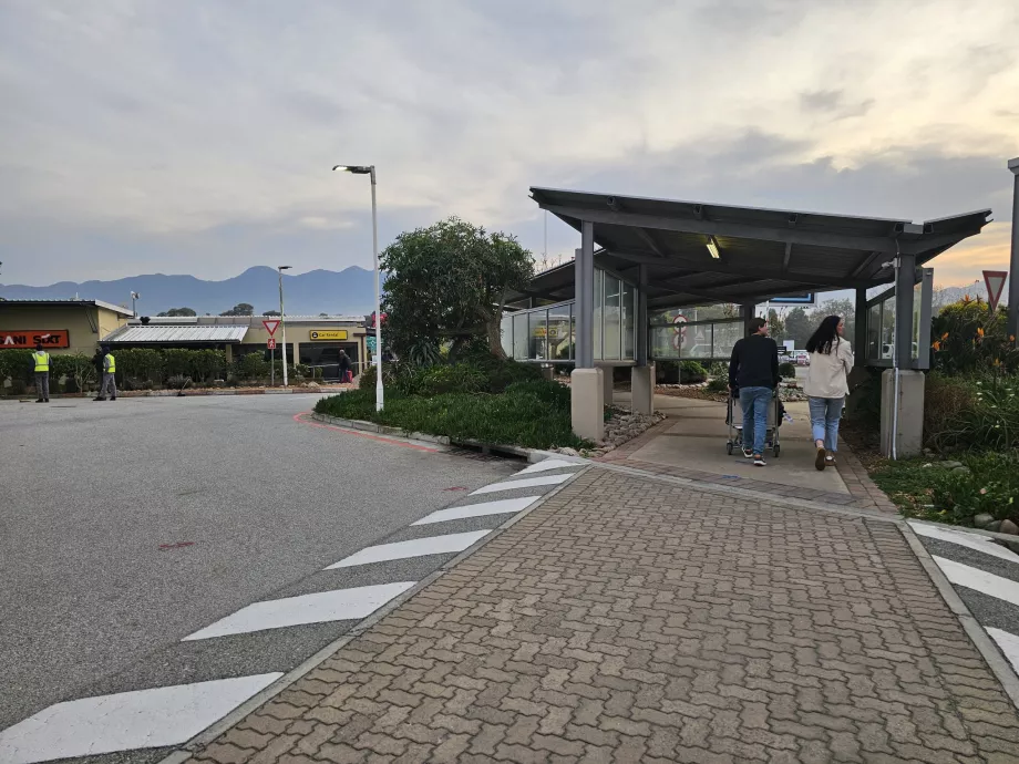 La strada del noleggio auto