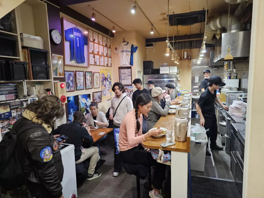 Hinoya Curry, interno