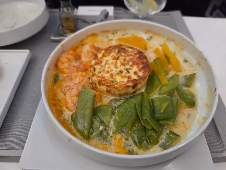 Pranzo: piatto principale, gamberi e salmone