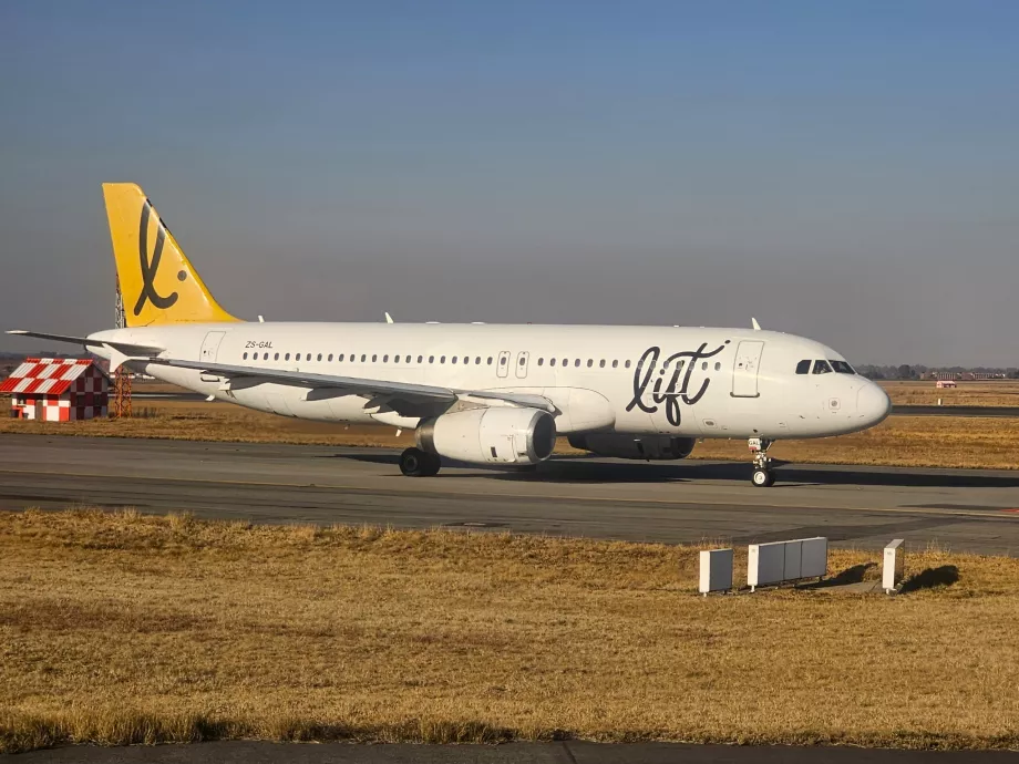 Ascensore, Airbus A320