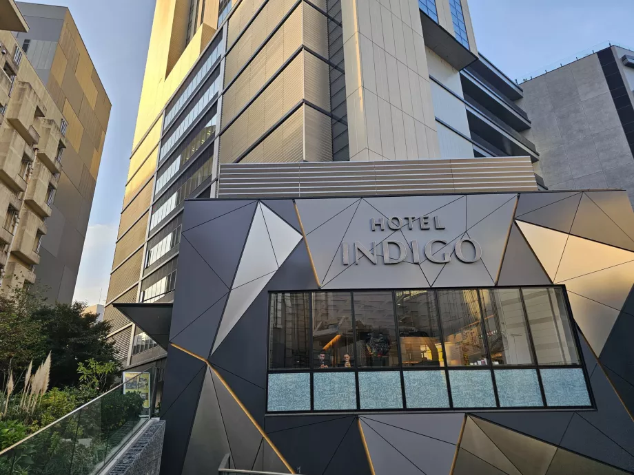 Hotel Indigo, ingresso principale