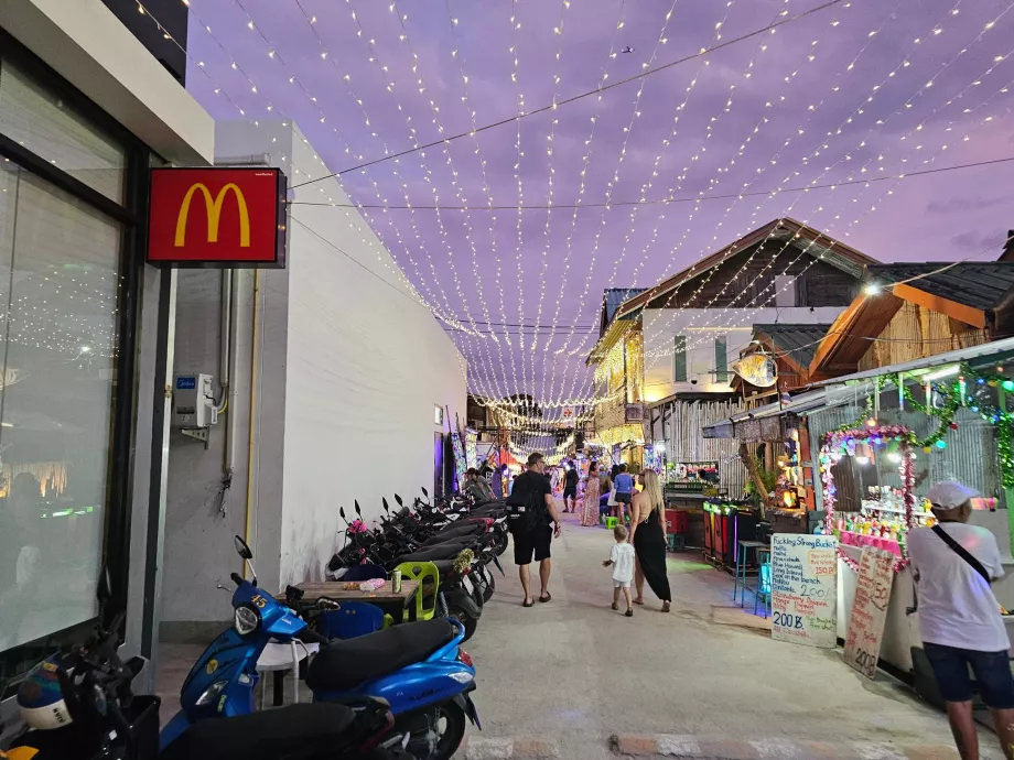 Strada pedonale di Haad Rin