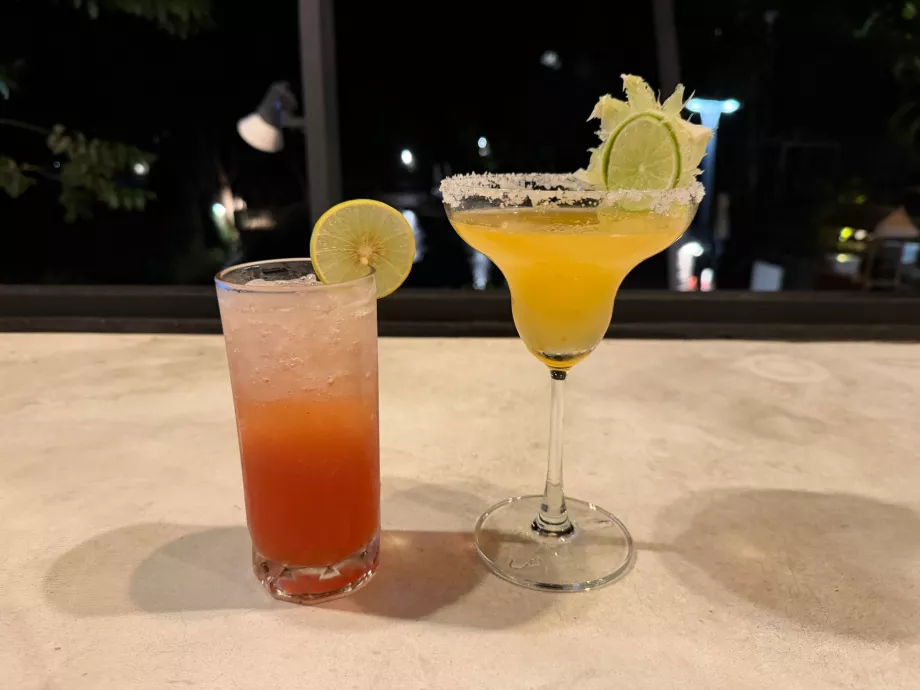 Cocktail durante la cena