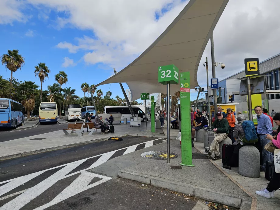 Fermata dell'autobus in direzione di Santa Cruz e Los Cristianos