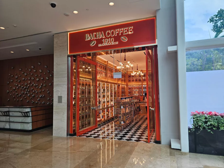 Negozi nella hall dell'hotel